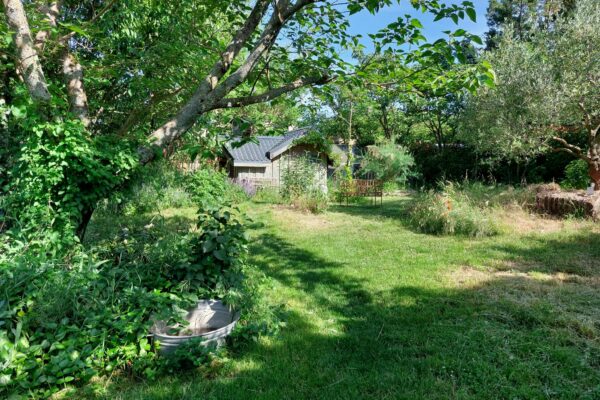 WhatsApp Image 2025-10-13 at 22.48.38