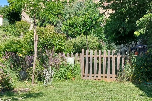 WhatsApp Image 2025-10-13 at 22.48.41