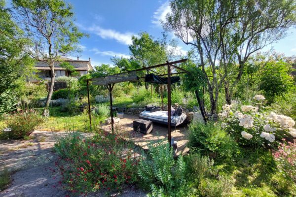 WhatsApp Image 2025-10-13 at 22.48.50(5)